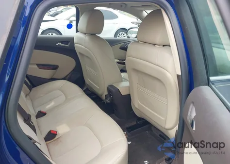 2013 Buick Verano Convenience Group z USA, uszkodzony, nr VIN 1G4PR5SK8D4185604